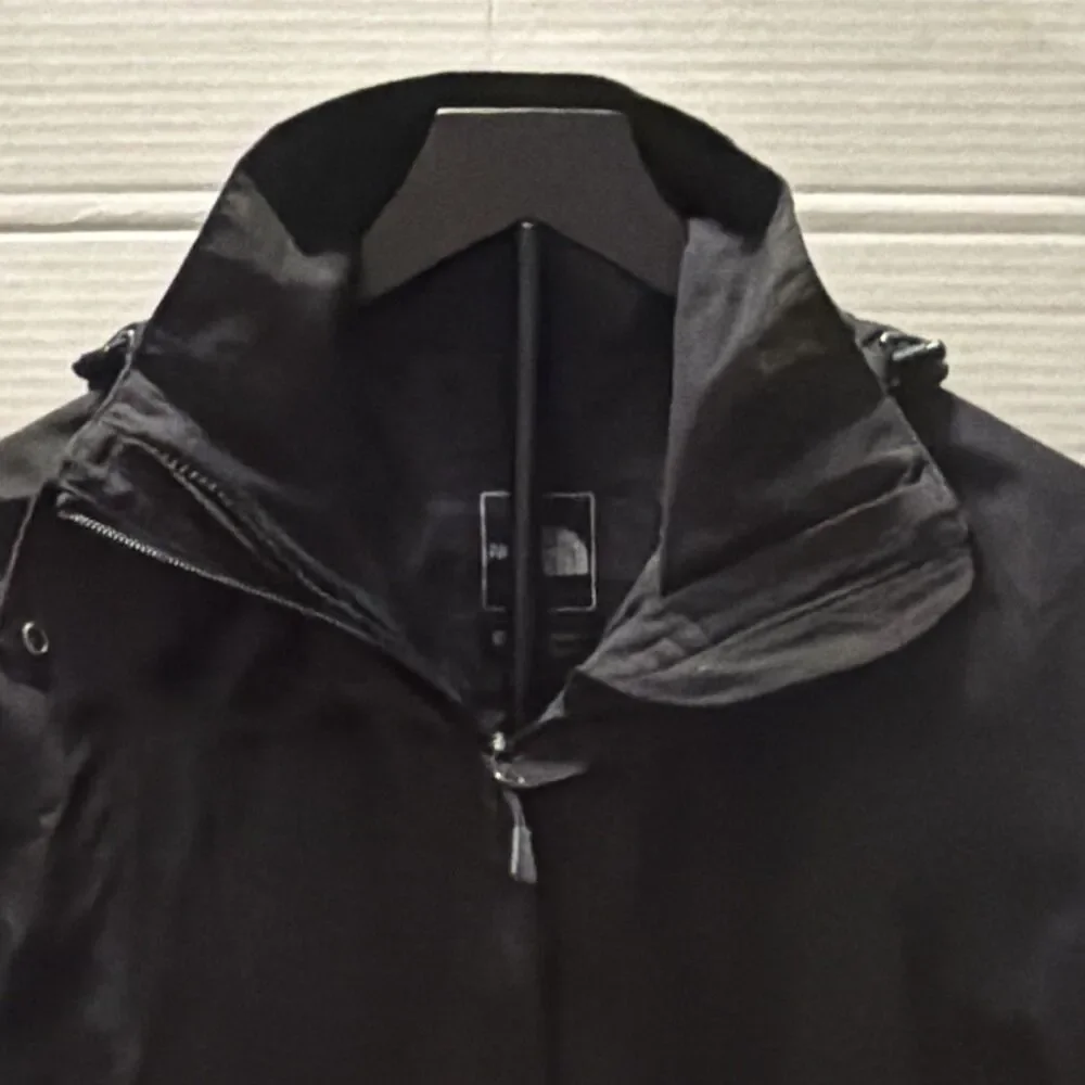 The North Face GORE-TEX Black Hooded Zip Rain Jacket Coat Size SP